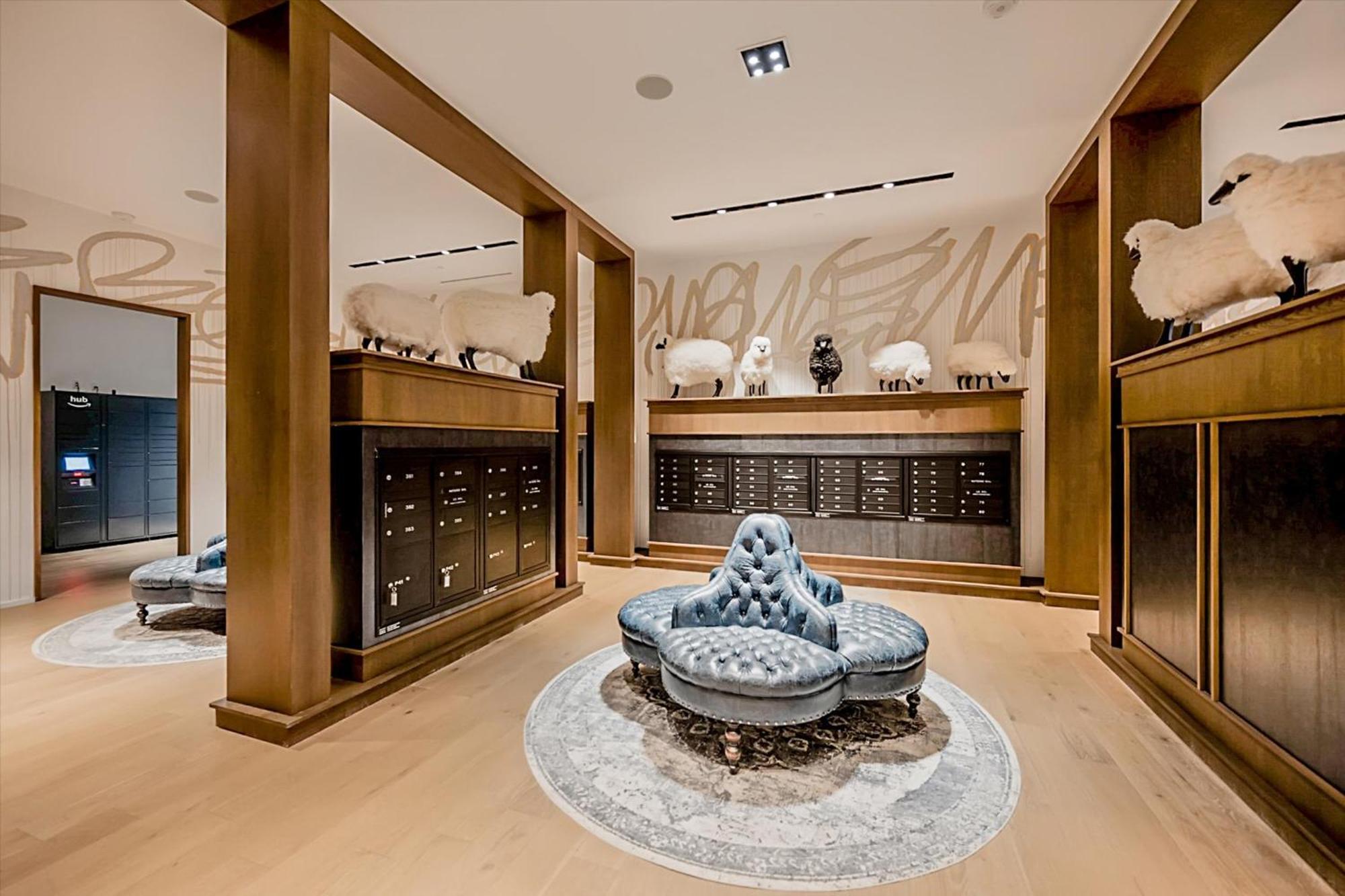 Global Luxury Downtown Apartment Nashville