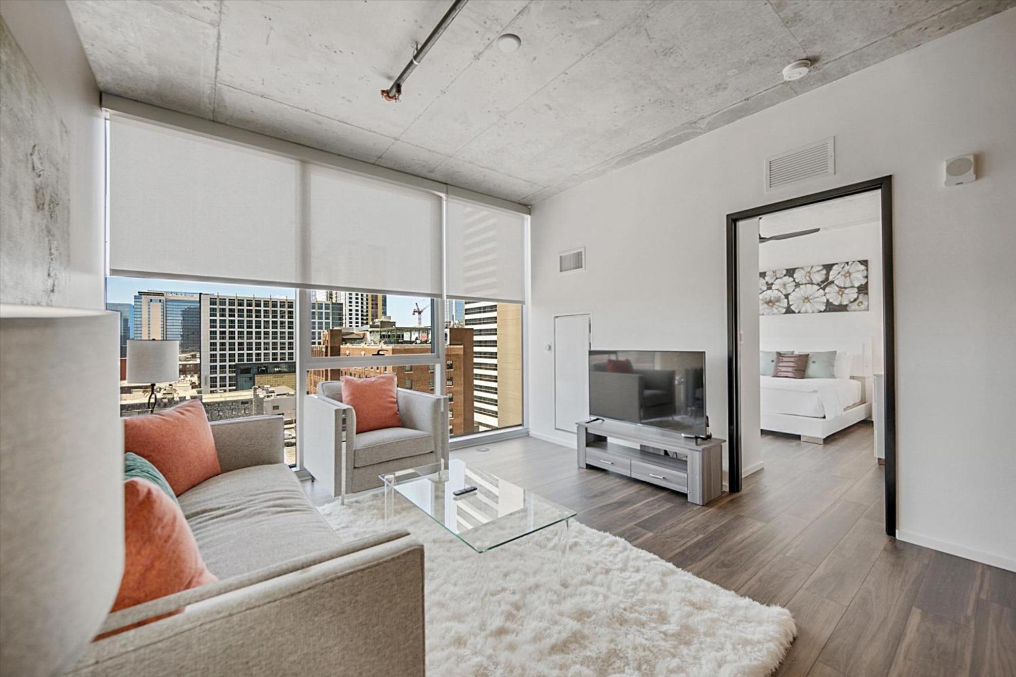 Global Luxury Downtown Apartment Nashville